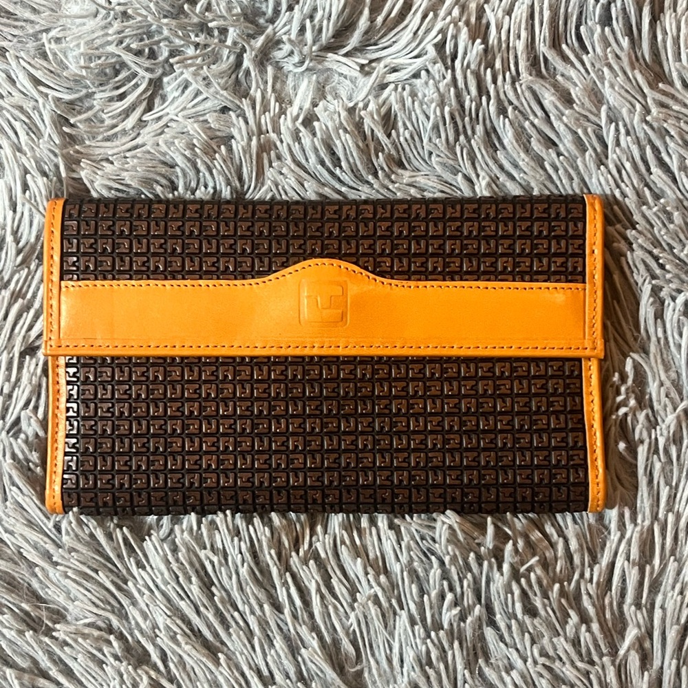 GWP! Never used vintage80 Ted Lapidus tri fold check book wallet genuine leather